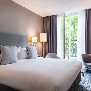 Crowne Plaza Paris République, an IHG Hotel